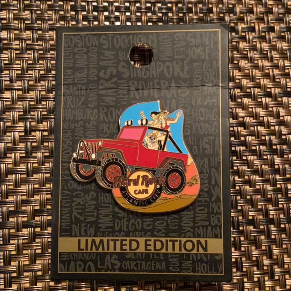LE Hard Rock Cafe Atlantic City Pin
